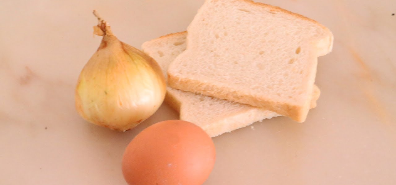 THIS ONION, EGG AND BREAD BRAKFAST IS DELICIOUS - Gol Roti